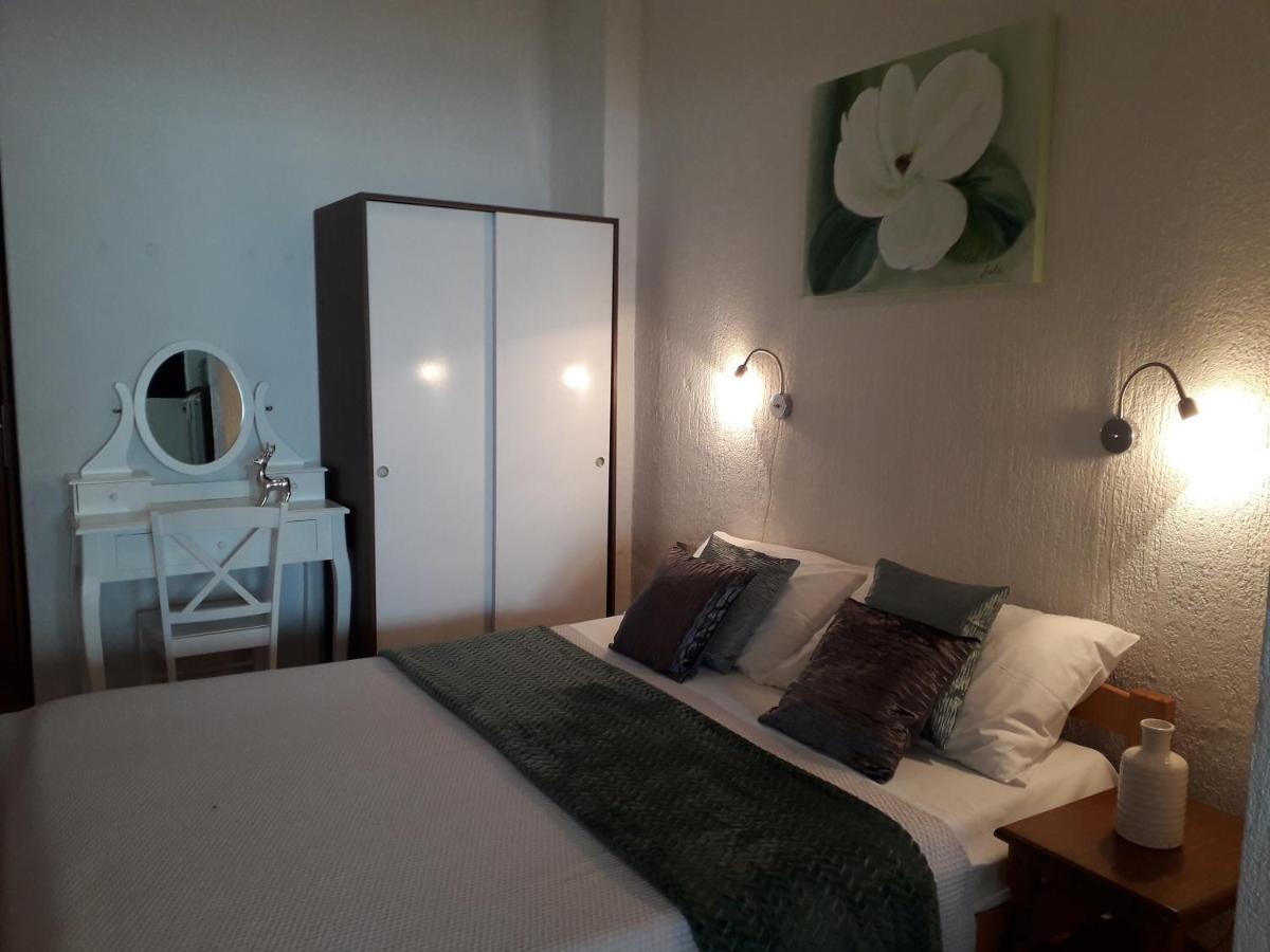 Delfin Apartments Sveti Juraj Eksteriør bilde